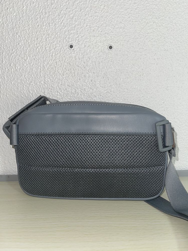 Calvin Klein bolsa (Messenger bag)