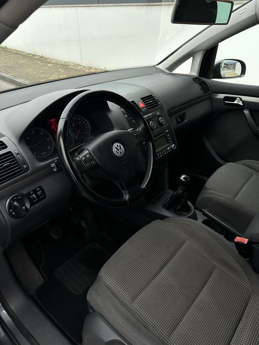 Vw Touran Tdi Nacional um dono 7lugares