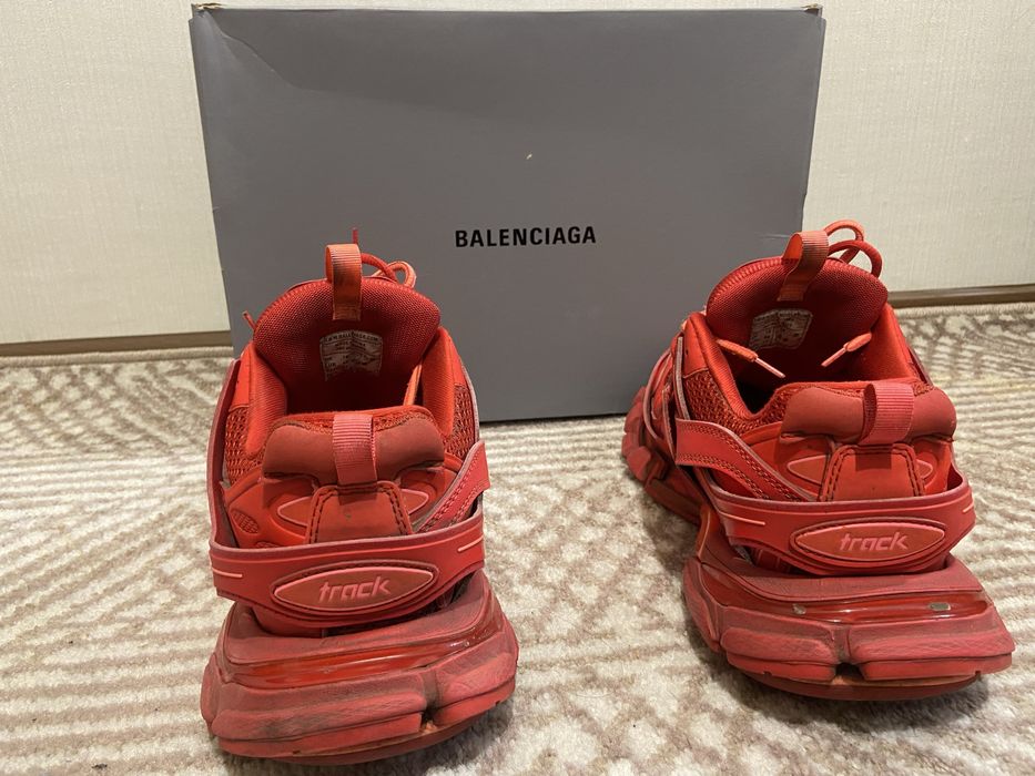 Кросовки balenciaga track full red