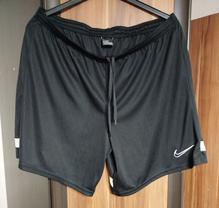 Spodenki krótkie męskie Nike rozmiar XXL stan idealny