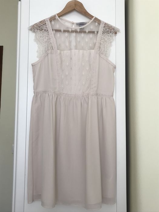 Vestido casual-chique NOVO