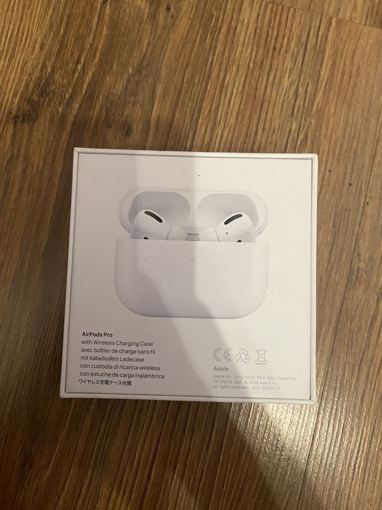 Oryginalne AirPods pro