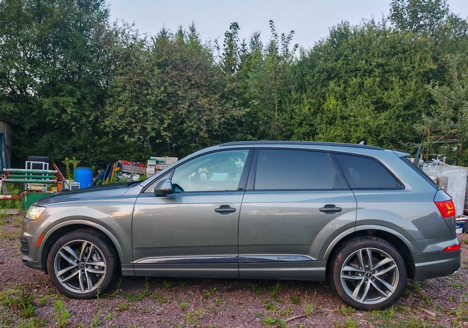 Audi Q7 року 2017