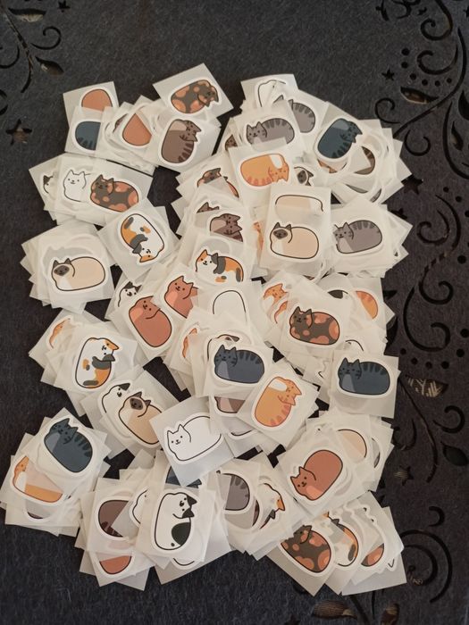 Naklejki koty - cena za całość