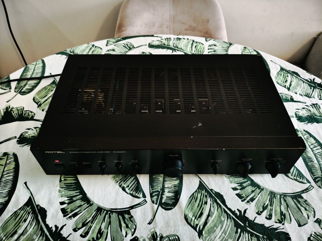 Wzmacniacz stereo Rotel RA-930AX MkII w pełni sprawny piękne brzmienie