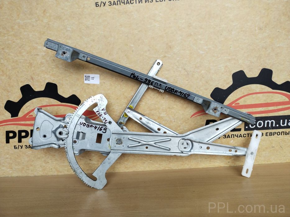 Opel Meriva A 2003-2010 стеклоподъемник передний левый 13230561