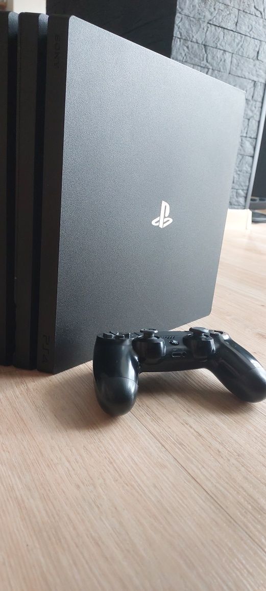 Ігрова приставка Sony PlayStation 4 Pro PS4 1tb