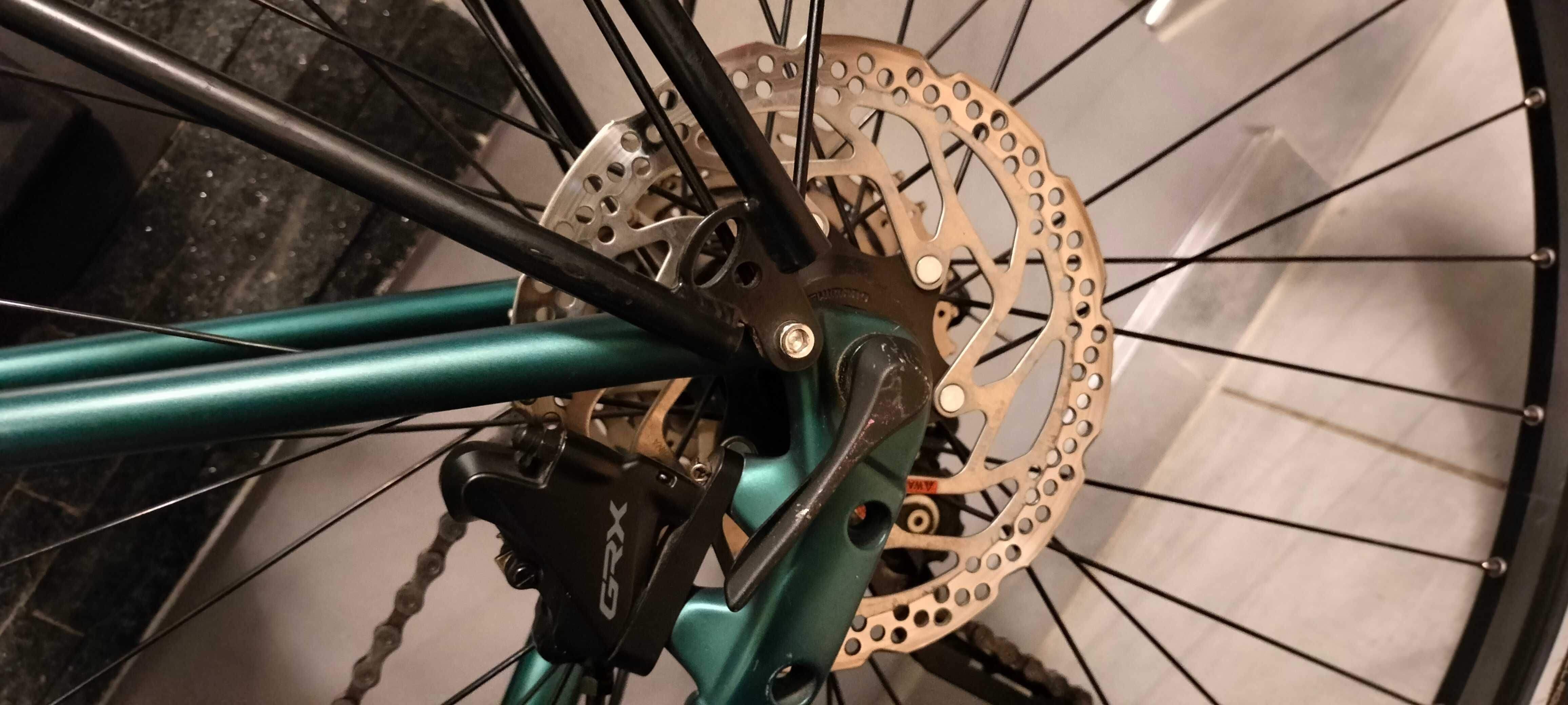 Gravel Stevens Supreme, rower na osprzęcie Shimano GRX