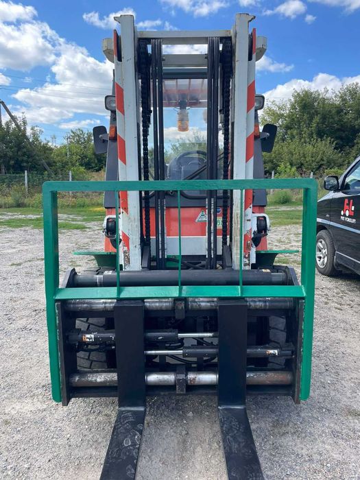 вилочній погрузчик навантажувач кара