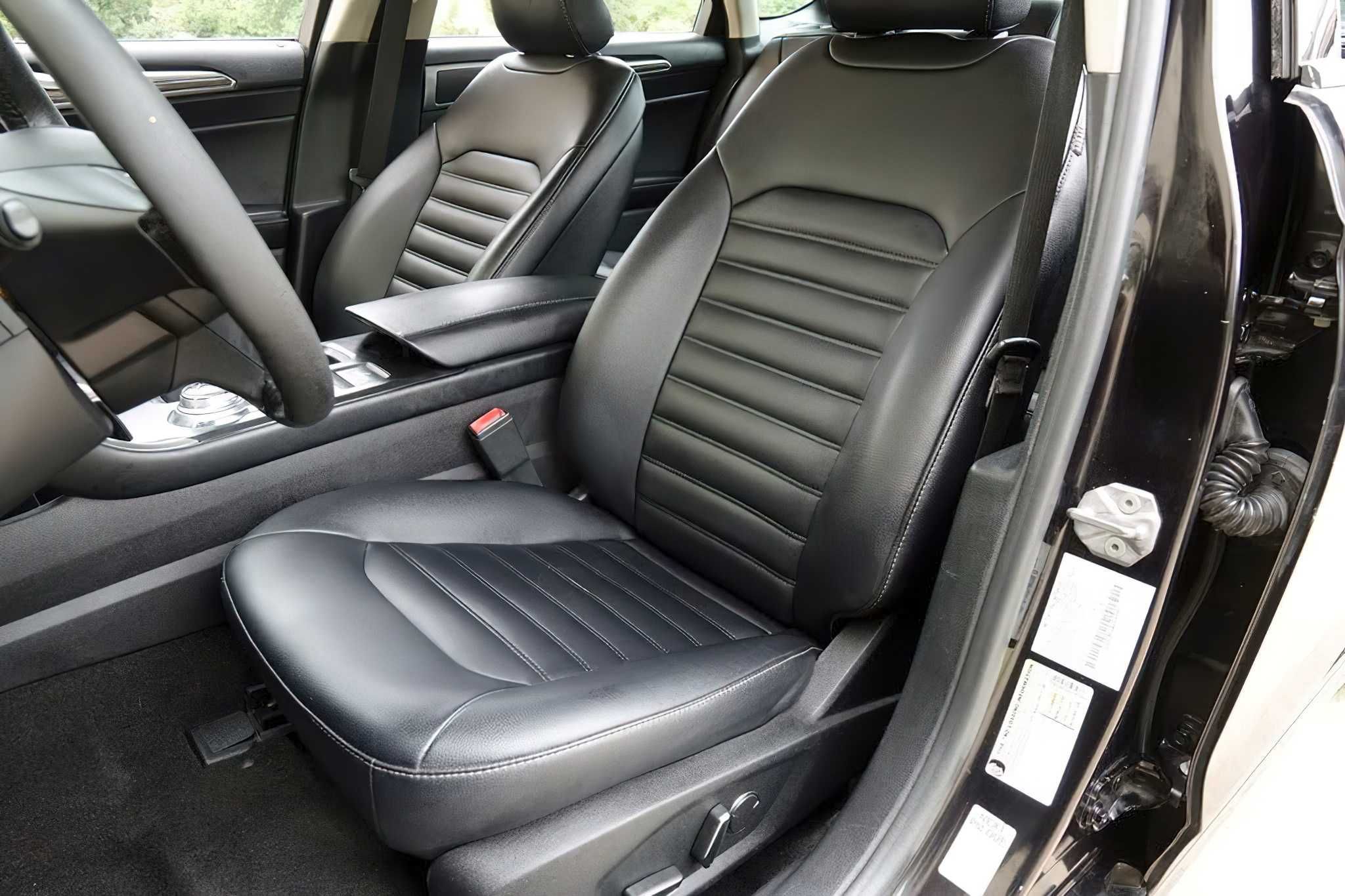 Ford Fusion Hybrid Titanium 2019