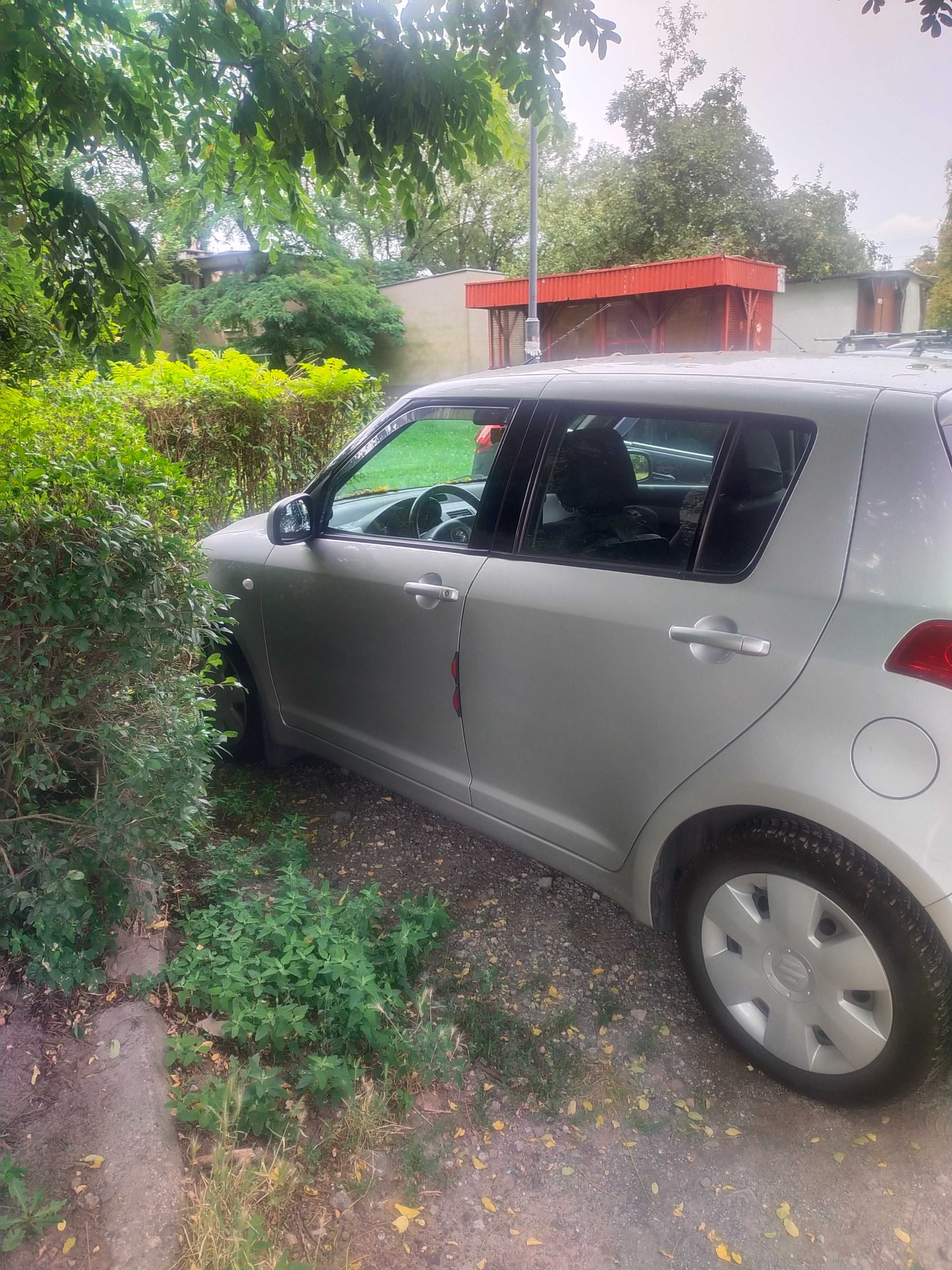 Suzuki Swift kochany samochód