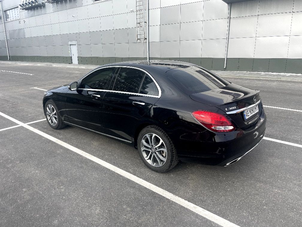 Mercedes Benz C 300