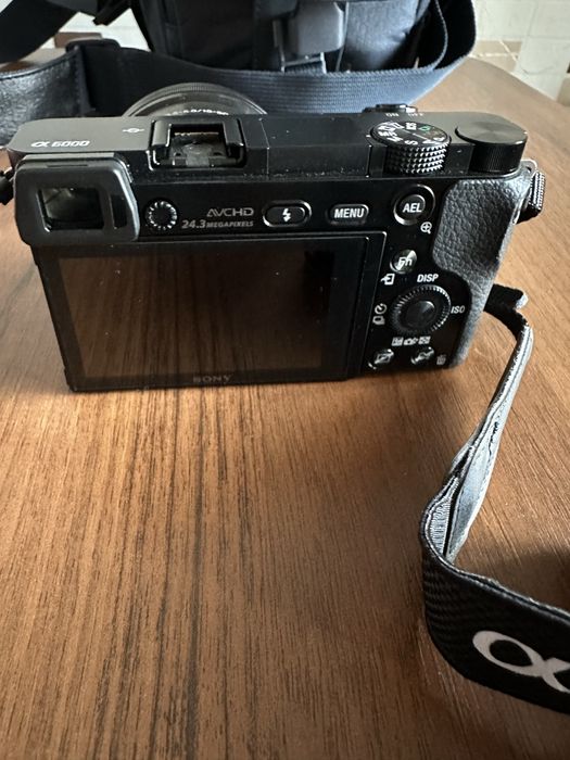 Фотоапарат Sony alpha 6000