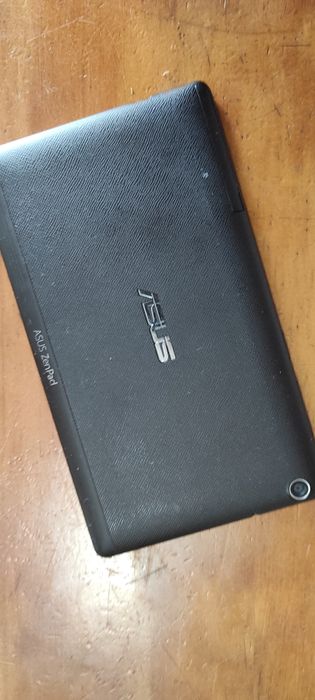 2 Tablet Irilu e Asus