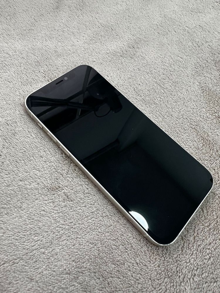 Iphone 12    64gb