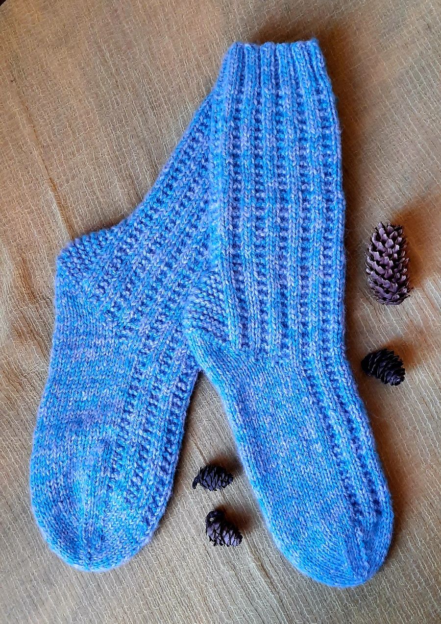 Теплі шкарпеточки ручної роботи