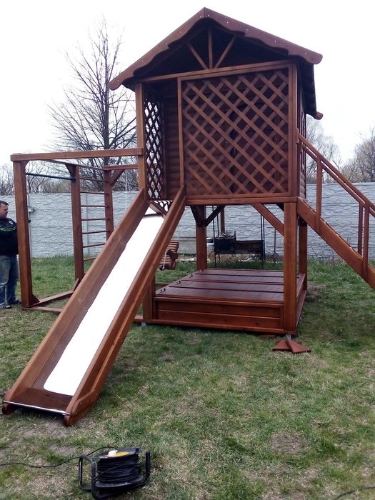 Домік дитячий, дитячі ігрові майданчики