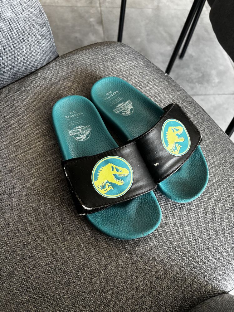 Klapki Reserved 34/35