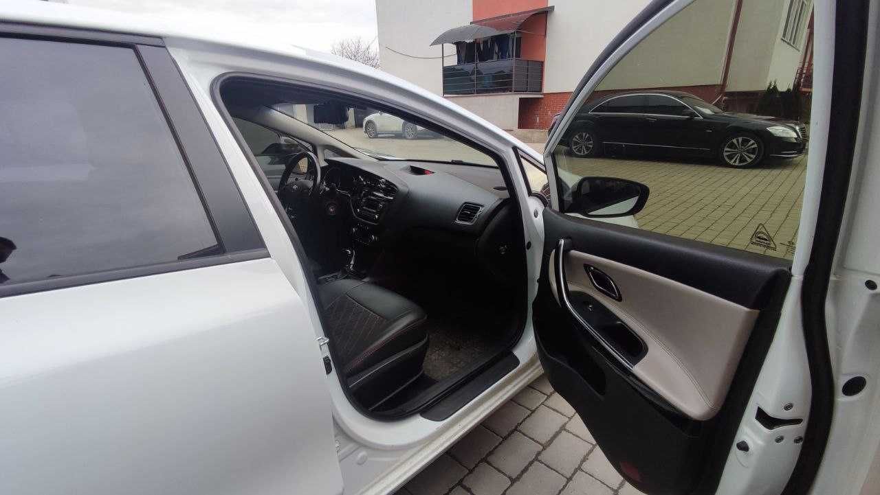 Kia Ceed 1.6 бензин, автомат, 2012 (модельний 2013)