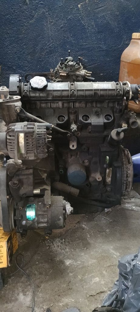 Двигун Renault Laguna 1.8 моновприск