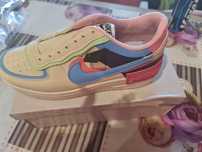 Sprzedam buty nike damskie