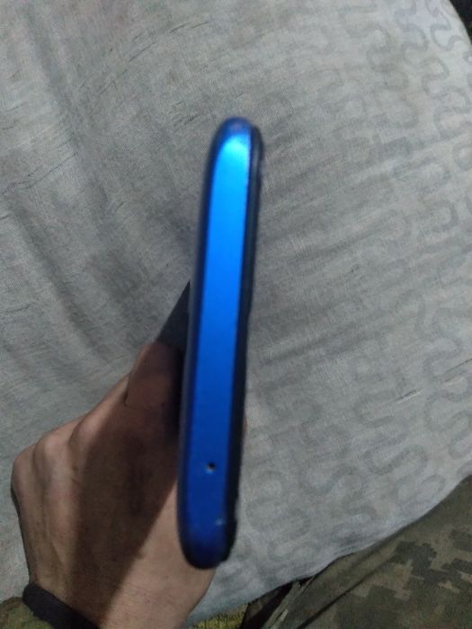 Телефон Redmi 8a пам'ять 2/ 32 ГБ