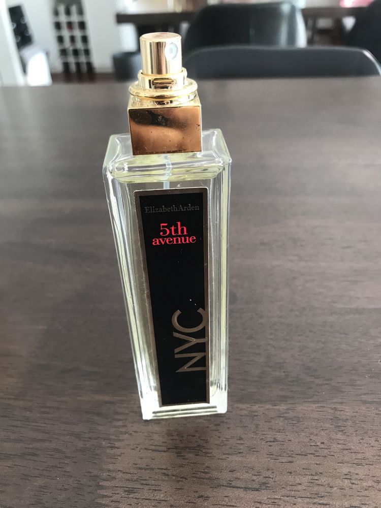 Perfume mulher Elizabeth Arden 5th Avenue NYC 75ml NOVO