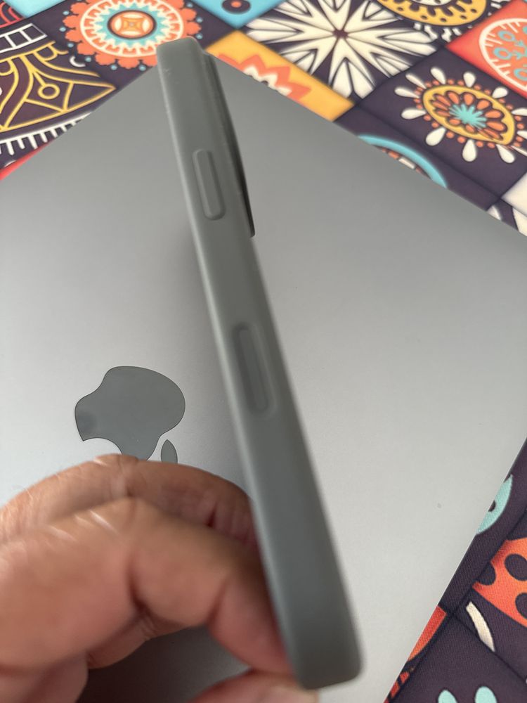 Capa iphone 16 pro