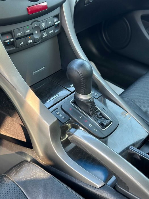 Продам Honda Accord 2008 рік можлива розстрочка,кредит,обмін!