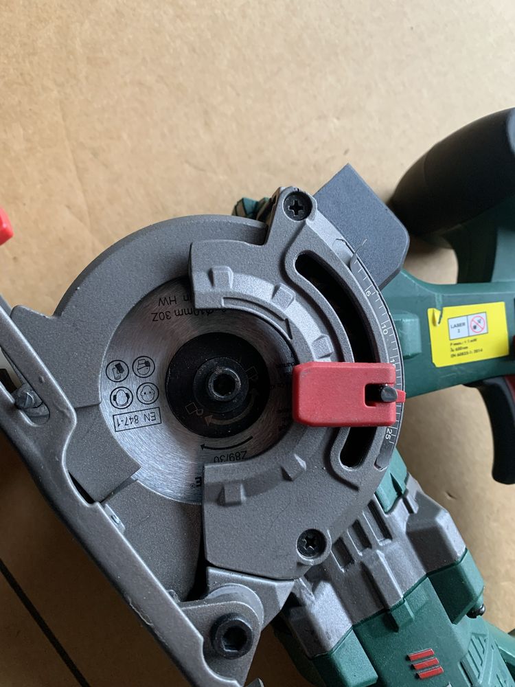 PARKSIDE® Elektryczna piła wgłębna PTS 710 B2, 710 W
