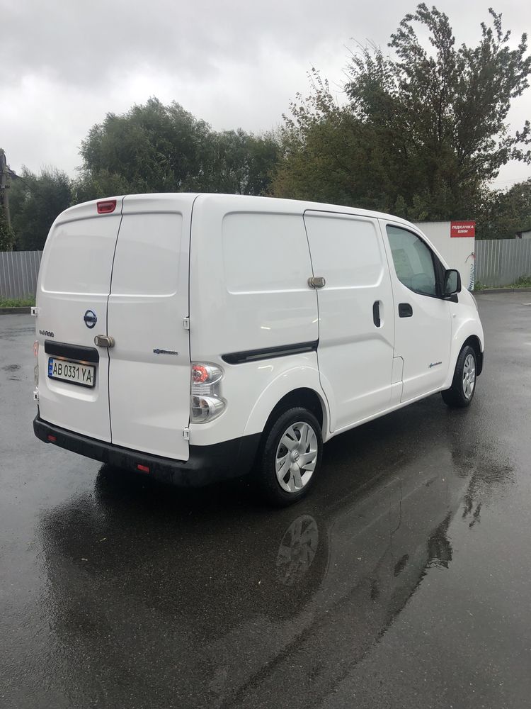 Nissan eNV200 24kw