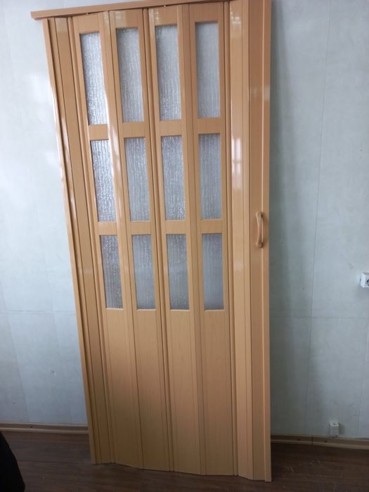 Міжкімнатні двері-гармошка