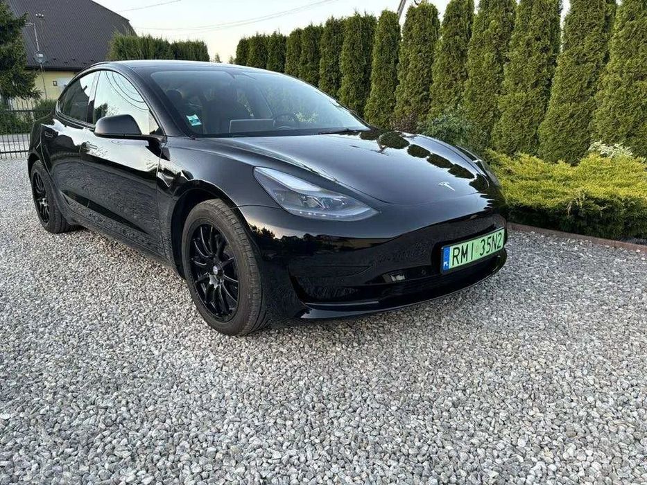 Tesla Model 3 Tesla Model 3 przebieg 40 tys.