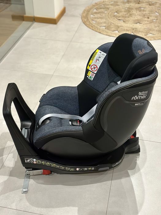 Britax Romer Fotelik Dualfix M I-SIZE blue marble
