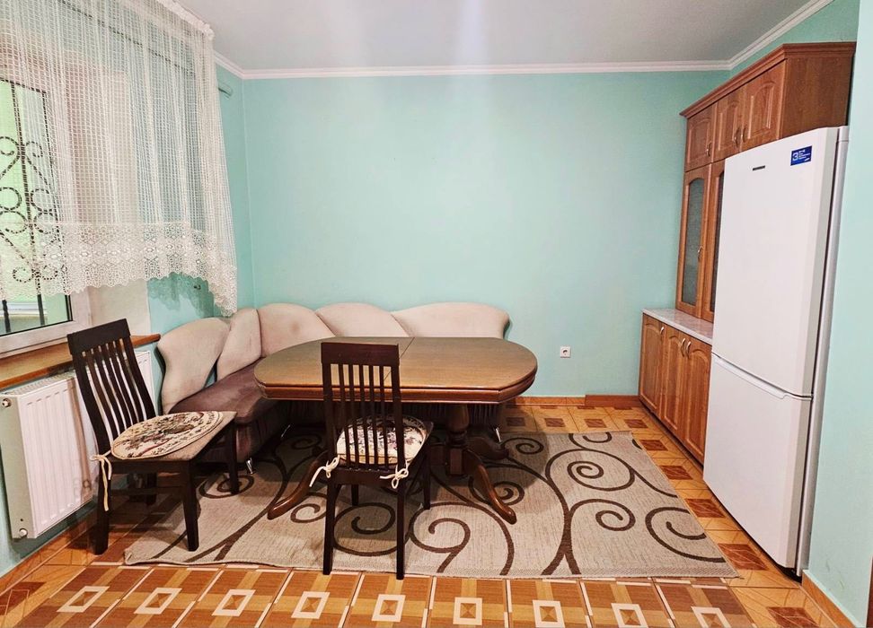 Оренда 2 кімнатна квартина вул Городоцька (район Киівстару).