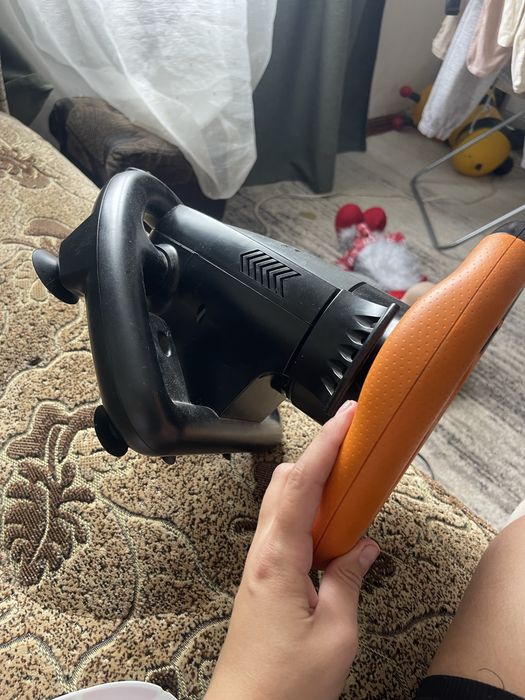 Кермо ігрове та педалі