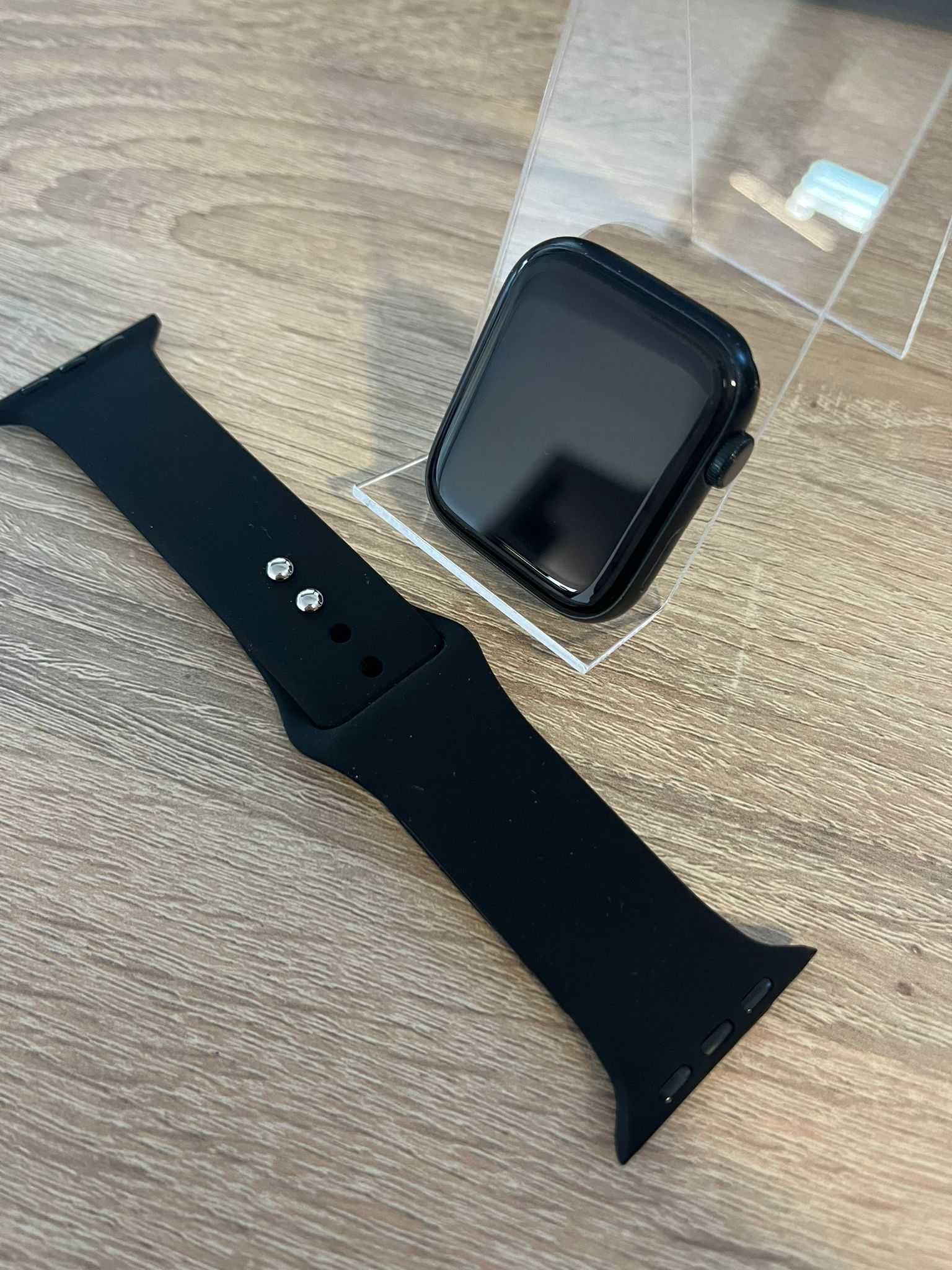 Apple Watch SE (2. generacji) 2022 44mm | Czarny | Gwarancja