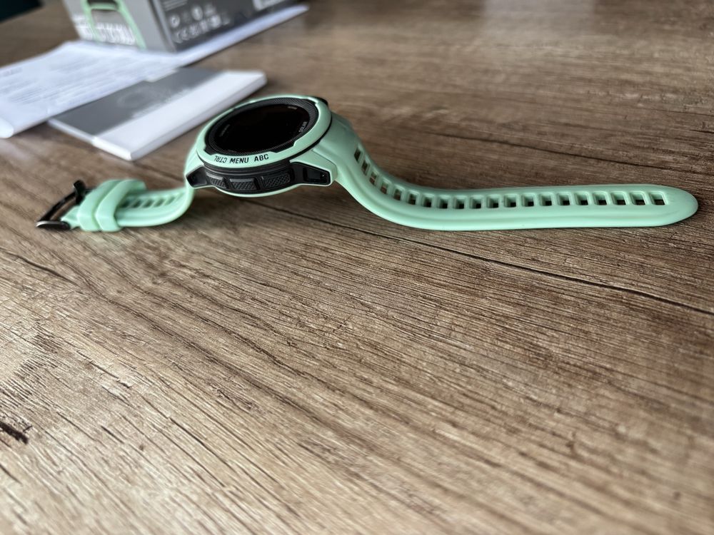 Garmin Instinct 2S Solar miętowy zielony. Super stan. Cały zestaw.