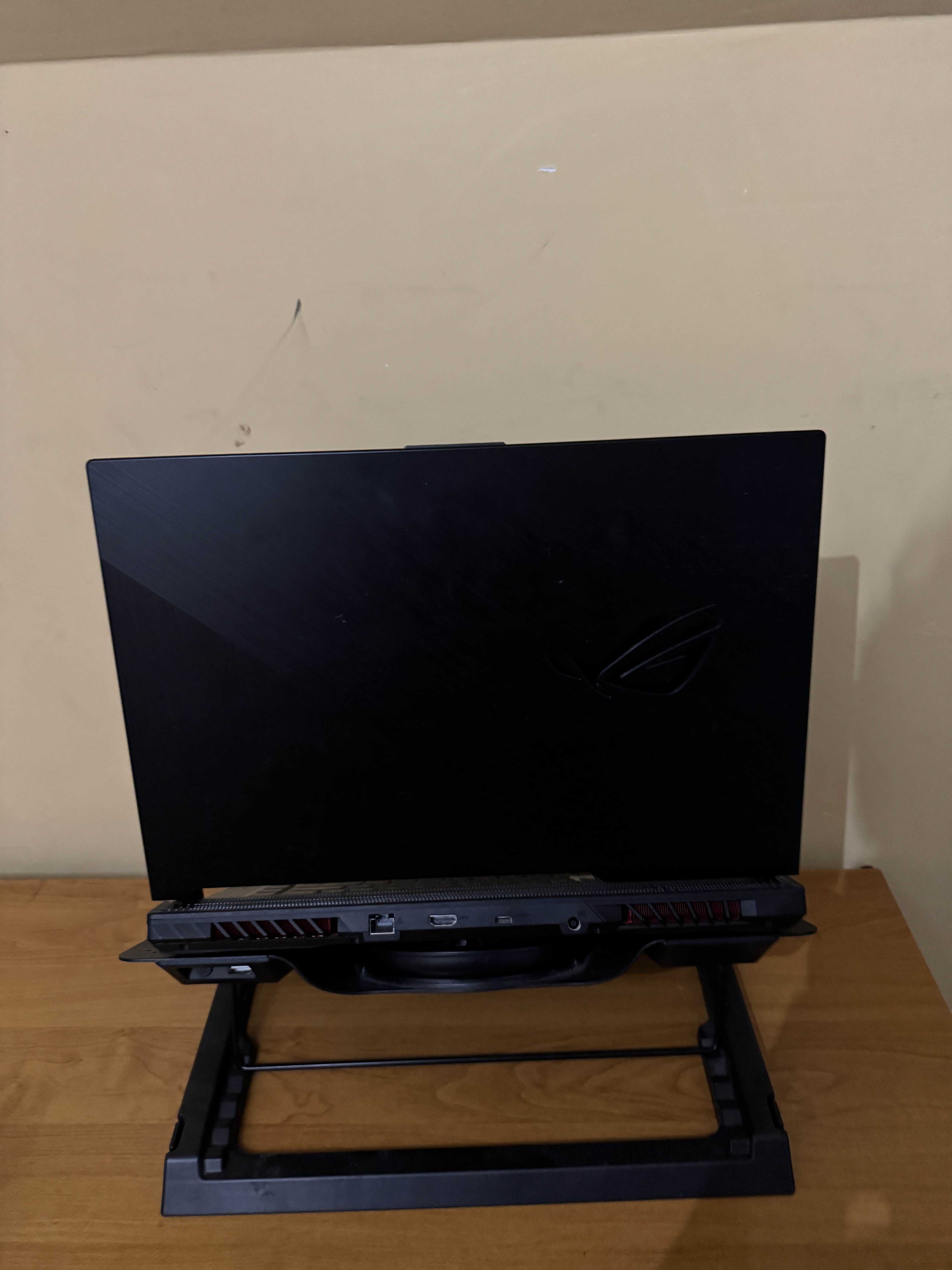 Laptop ASUS ROG Strix