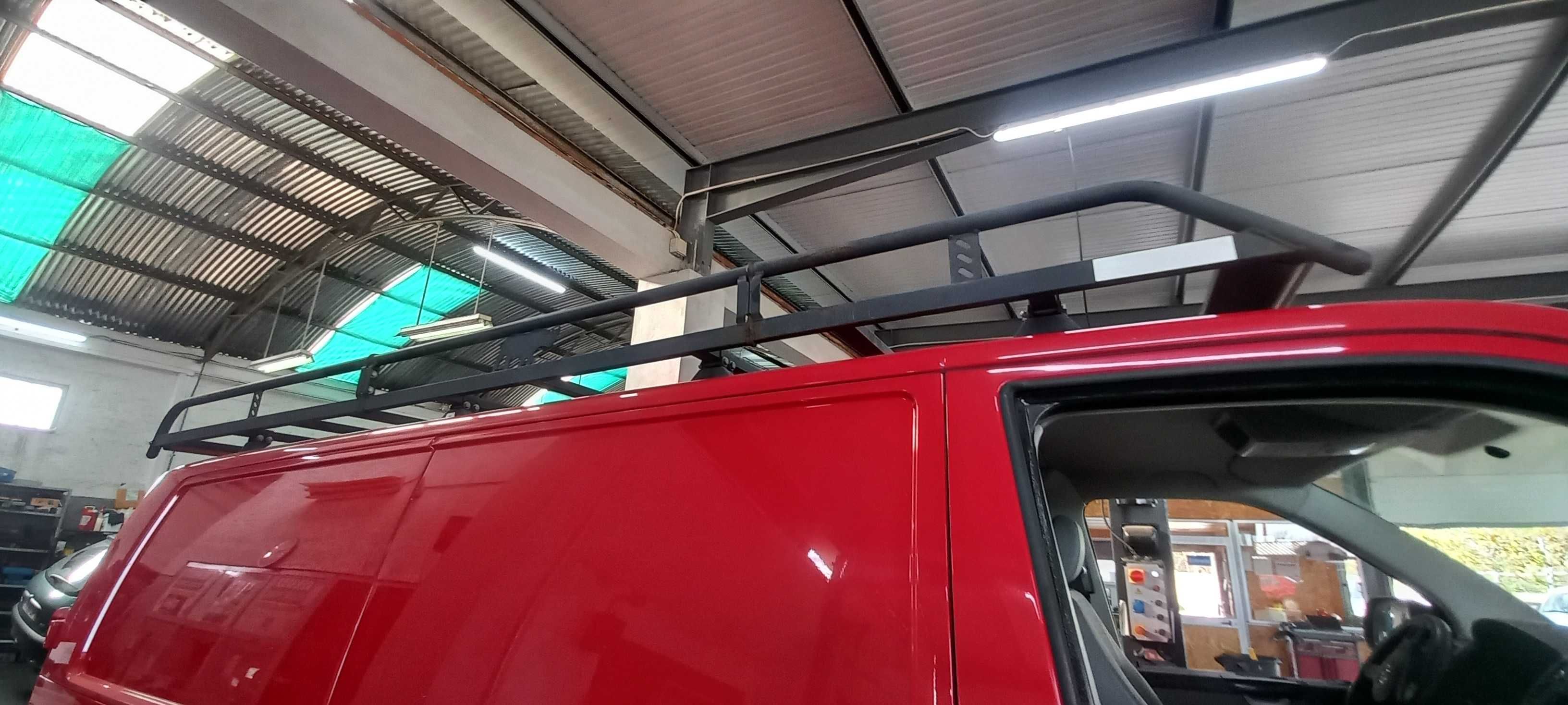Galeria tejadilho RHINO RACK para modelos carrinha Longa