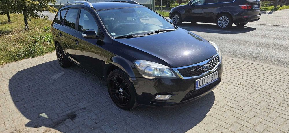 Kia ceed lift kombi 1,6 CRD