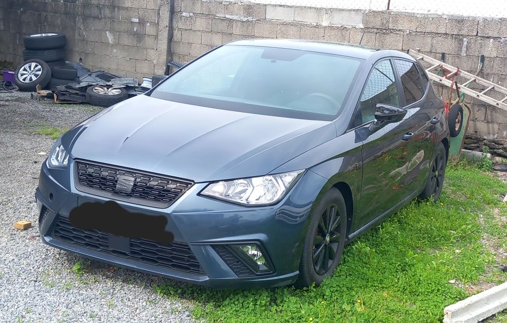 Seat Ibiza 1.0 tsi 2019 algumas avarias