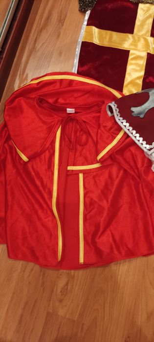 Костюм рицаря, Конзоли, 5 років