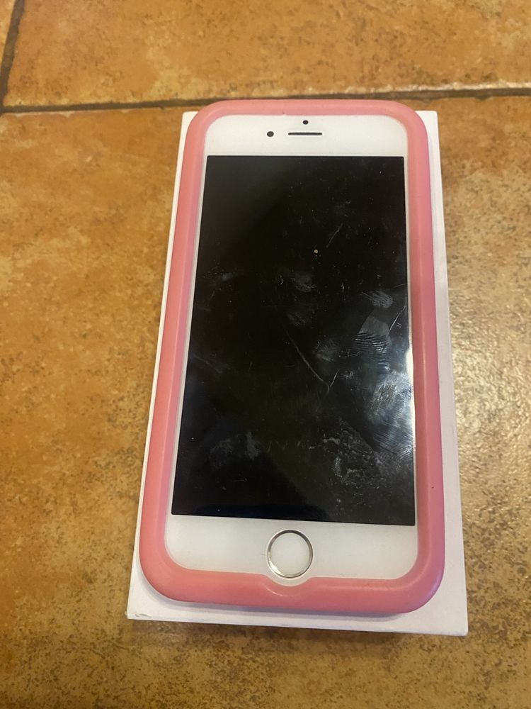 Телефон Iphone 6s 16