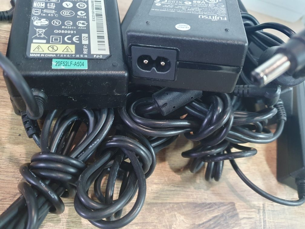 Зарядка зарядное блок питания живлення F.Siemens Lenovo 20v/4.5a 90w