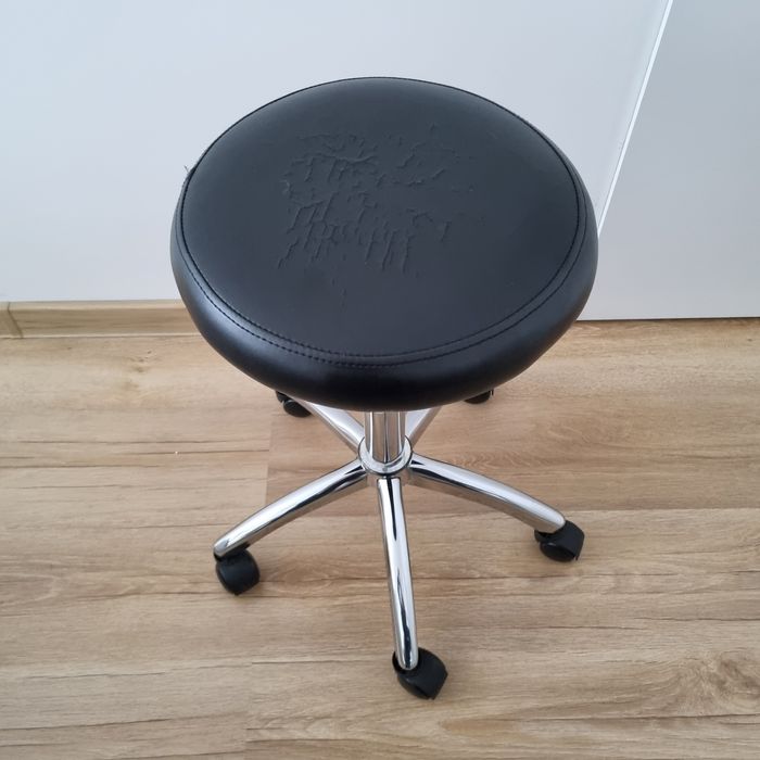 Krzesło taboret kosmetyczny