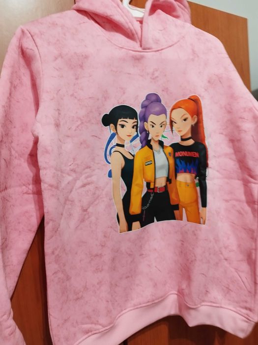 Camisola guerreiras K pop  13 anos