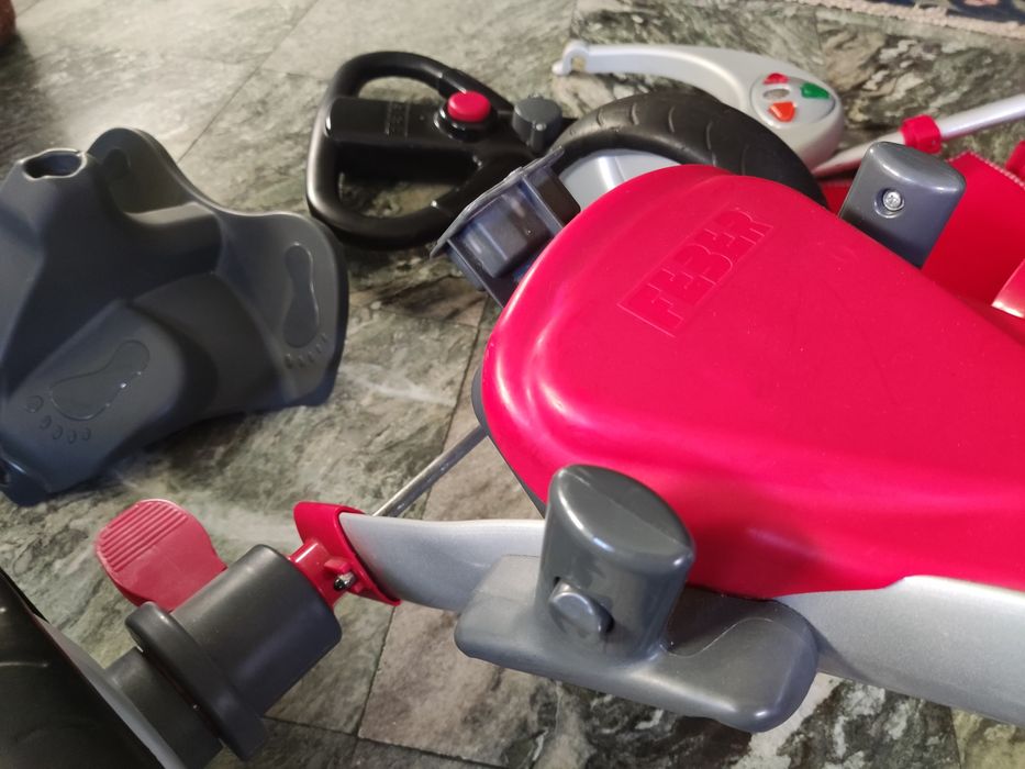 Triciclo evolutivo Feber, dos 6 meses aos 4 anos