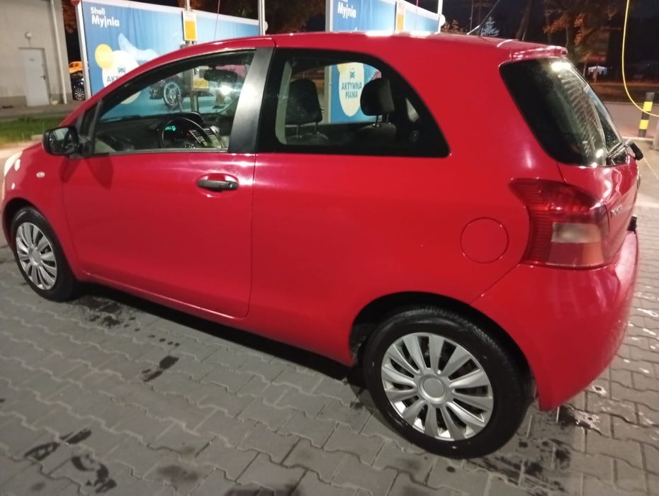 Sprzedam toyota yaris 2006 rok