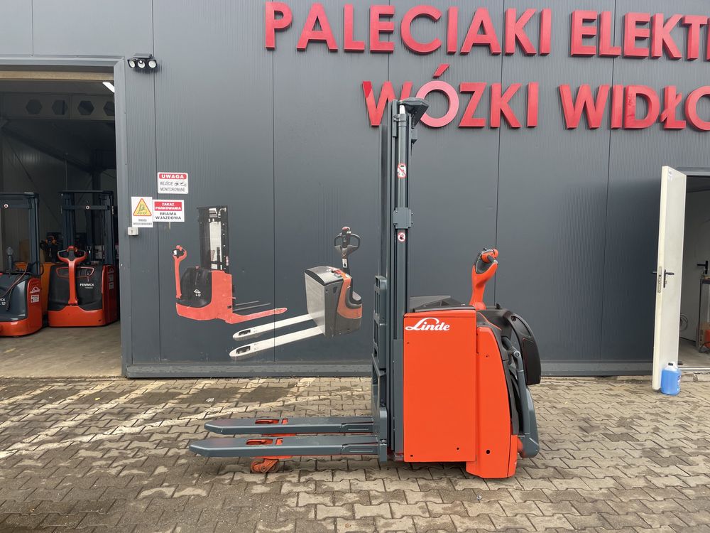 Paleciak elektryczny Linde 330 cm 1400 kg 2015 r